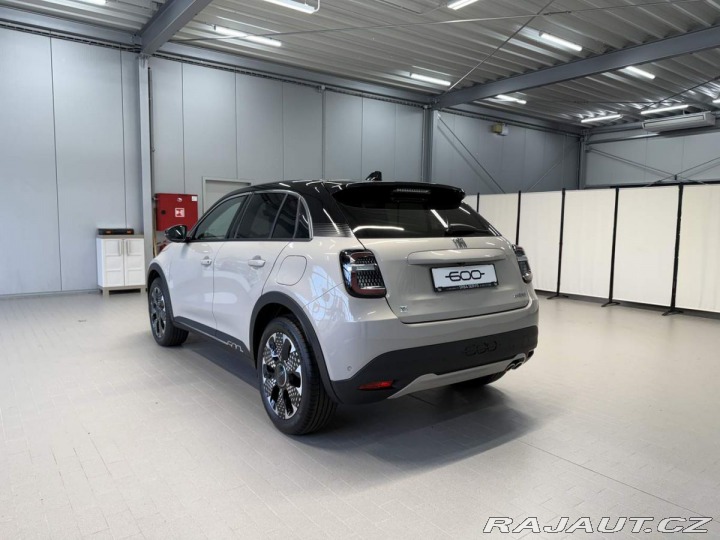 Fiat 600 La Prima 1.2 Turbo Hybrid 2025