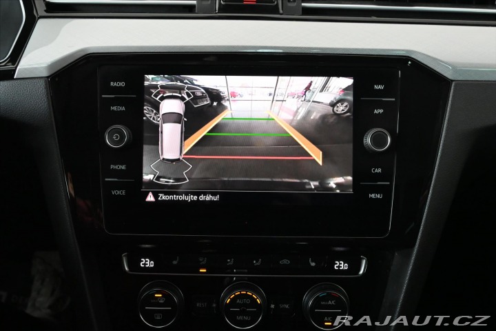 Volkswagen Passat 2,0 TDI 110kW*DSG*Busines 2020