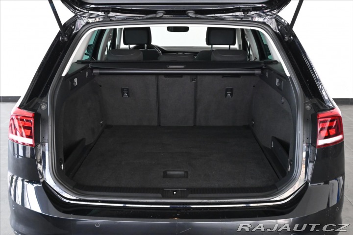 Volkswagen Passat 2,0 TDI 110kW*DSG*Busines 2020