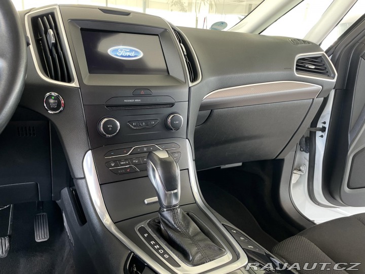 Ford S-MAX 2,0TDCi Aut*Titanium*Tažn 2018