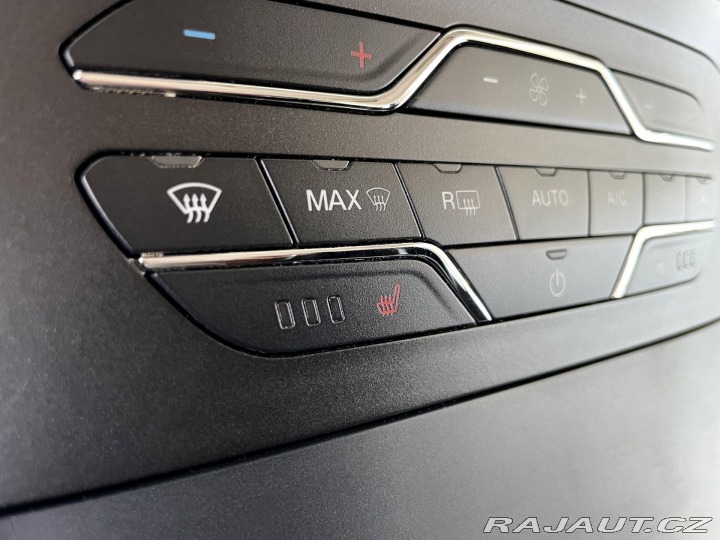 Ford S-MAX 2,0TDCi Aut*Titanium*Tažn 2018