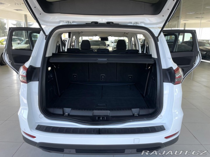 Ford S-MAX 2,0TDCi Aut*Titanium*Tažn 2018