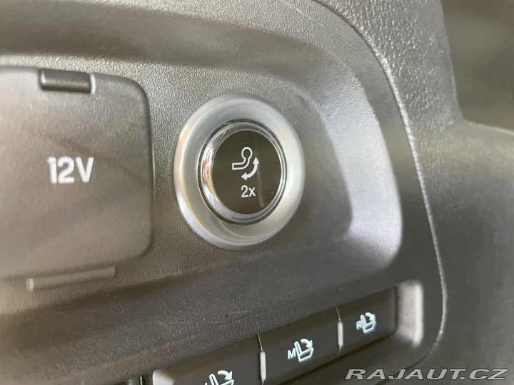 Ford S-MAX 2,0TDCi Aut*Titanium*Tažn 2018