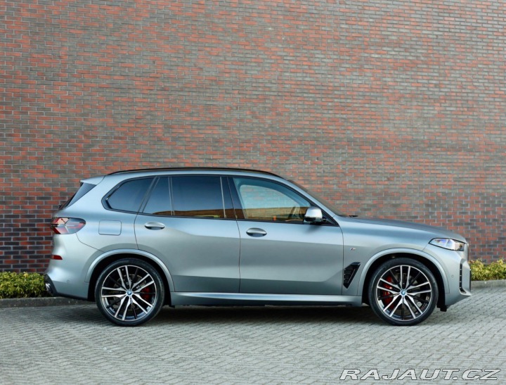 BMW X5 50e xDrive *M Sport Pro* 2024