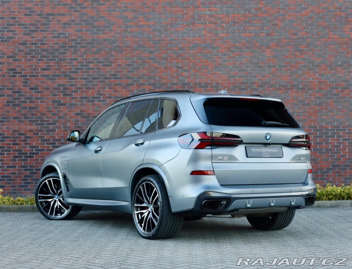 BMW X5 50e xDrive *M Sport Pro* 2024