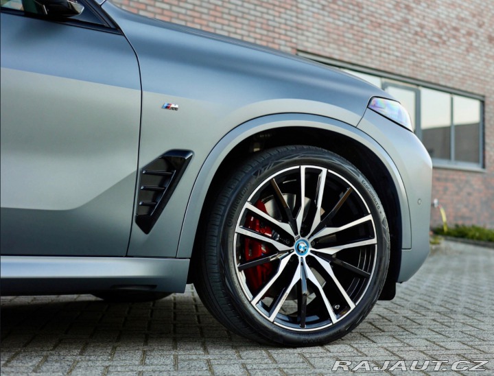 BMW X5 50e xDrive *M Sport Pro* 2024