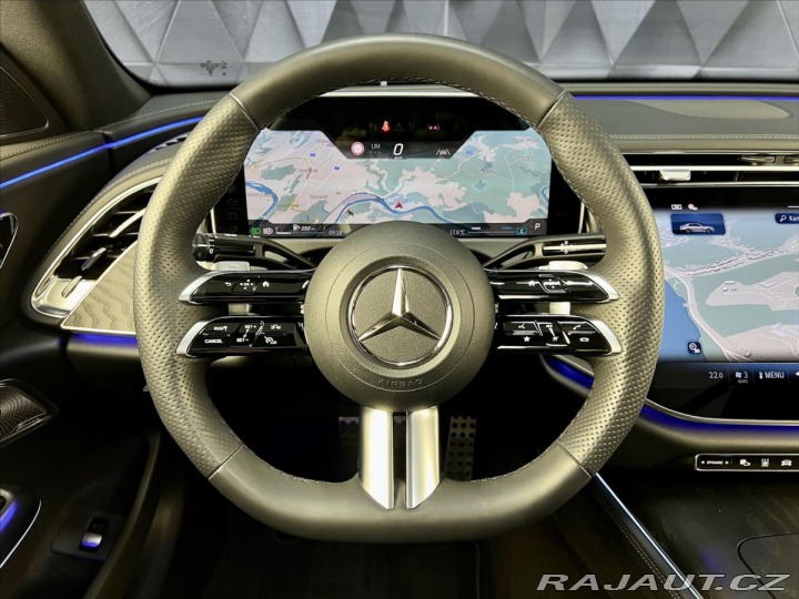 Mercedes-Benz E 220d 4MATIC AMG, WEBASTO, 2025