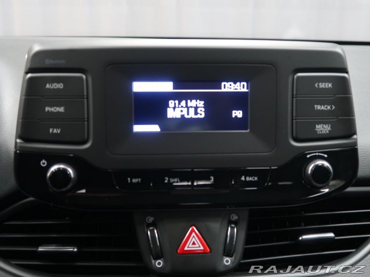 Hyundai i30 1.5CVVT,CZ,1Maj,Manuál 2022