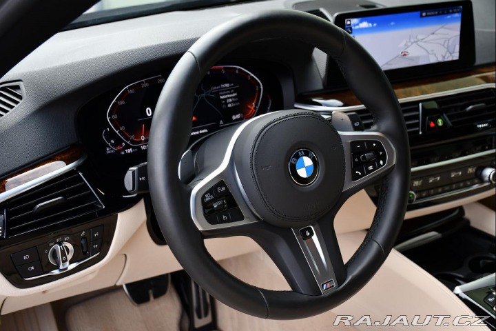 BMW 5 530d xD M-SPORT H/K ČR 2020
