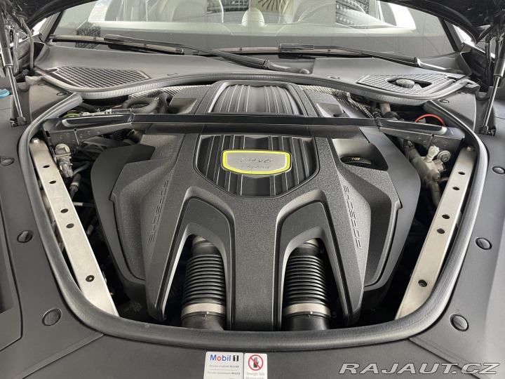 Porsche Panamera 4 E-Hybrid*Matrix*REZERVA 2019