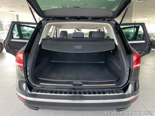 Volkswagen Touareg 3,0TDI V6 4Motion*Kůže*Ta 2016