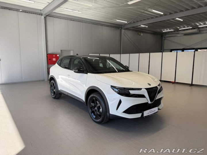 Alfa Romeo Junior Ibrida 1.2 Turbo Hybrid 1 2024