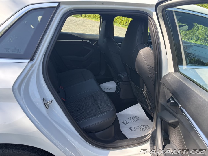 Audi A3 S-LINE výbava Virtual coc 2020