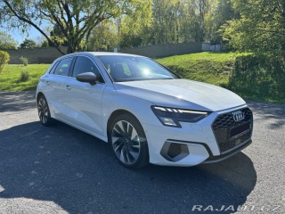 Audi A3 S-LINE výbava Virtual coc 2020