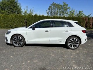 Audi A3 S-LINE výbava Virtual coc 2020