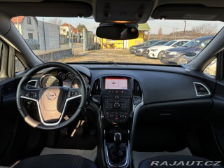 Opel Astra Vyhř. sedačky, P. senzory 2016
