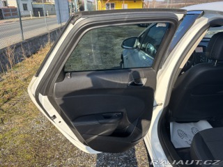 Opel Astra Vyhř. sedačky, P. senzory 2016