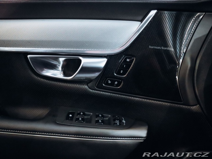 Volvo V90 B4 R-Design AWD 2022