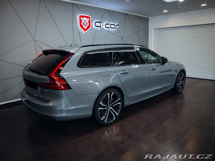 Volvo V90 B4 R-Design AWD 2022