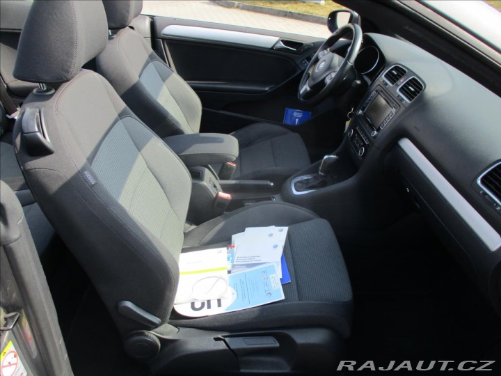 Volkswagen Golf 1,4 TSi 118kw DSG odpočet 2012