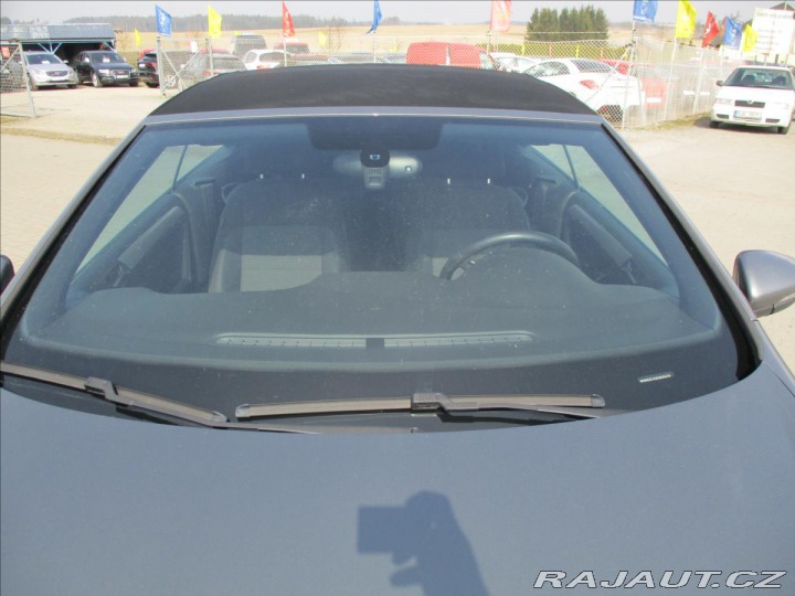 Volkswagen Golf 1,4 TSi 118kw DSG odpočet 2012