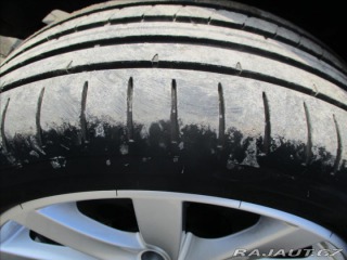 Volkswagen Golf 1,4 TSi 118kw DSG odpočet 2012