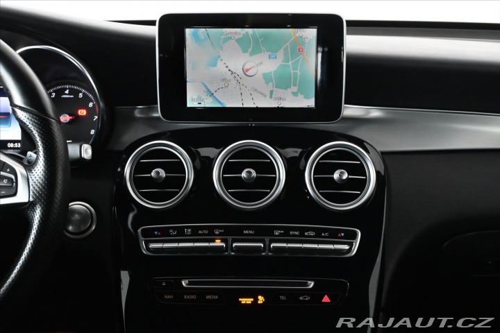 Mercedes-Benz GLC 2,0 250 4Matic Coupé Záru 2018