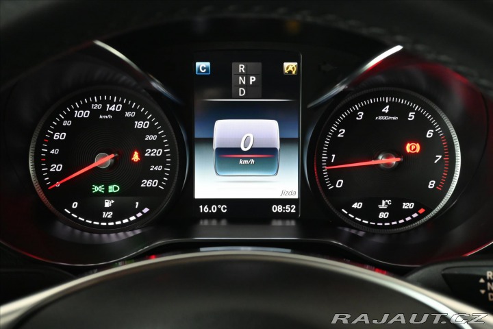 Mercedes-Benz GLC 2,0 250 4Matic Coupé Záru 2018