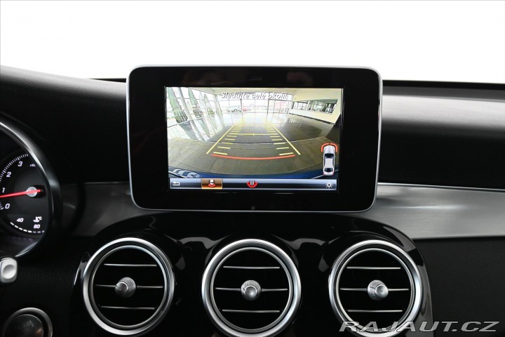 Mercedes-Benz GLC 2,0 250 4Matic Coupé Záru 2018