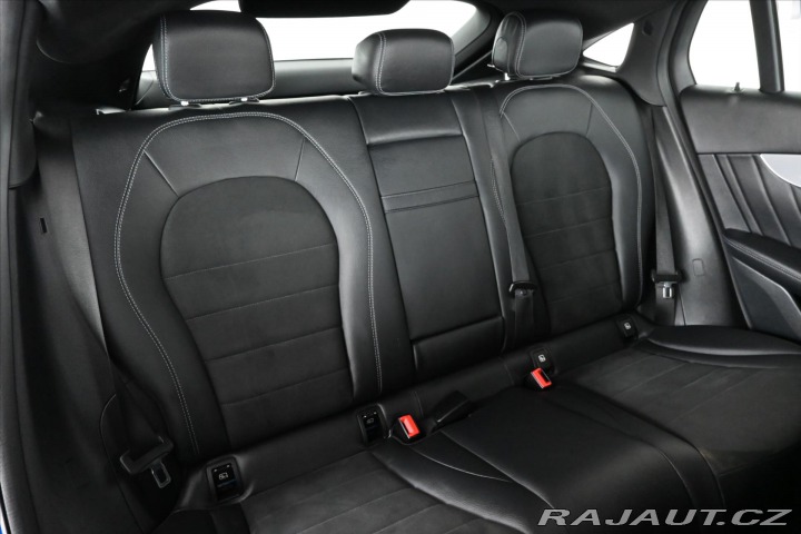 Mercedes-Benz GLC 2,0 250 4Matic Coupé Záru 2018