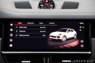 Porsche Cayenne  2022