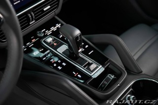 Porsche Cayenne  2022