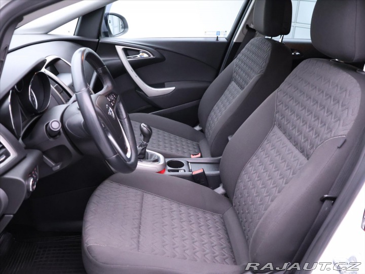 Opel Astra 1,7 CDTi 96kW Cosmo CZ 2013