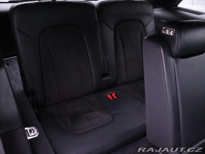 Audi Q7 3,0 TDI Aut. S-line CZ 7- 2008