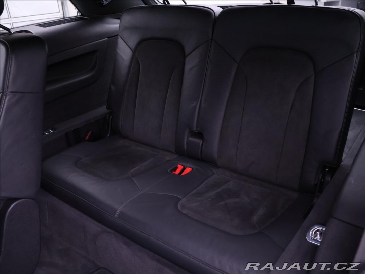 Audi Q7 3,0 TDI Aut. S-line CZ 7- 2008