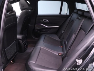 BMW 3 2,0 318d Mpaket pano H/K 2021