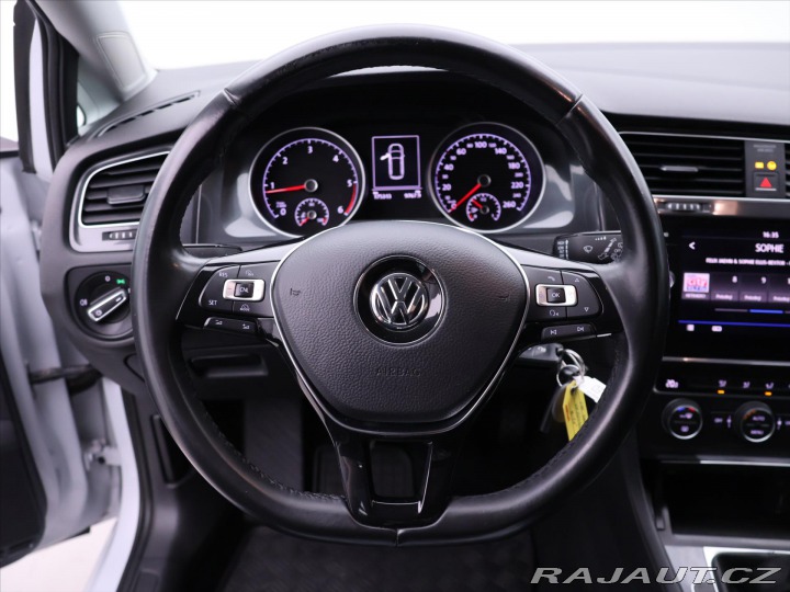 Volkswagen Golf 1,6 TDI CZ Comfortline Kl 2017