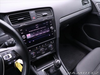 Volkswagen Golf 1,6 TDI CZ Comfortline Kl 2017