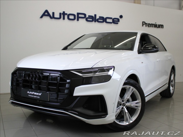 Audi Q8 3,0 55TFSi S-Line AKČNÍ C 2023