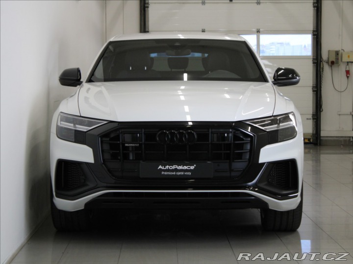 Audi Q8 3,0 55TFSi S-Line AKČNÍ C 2023
