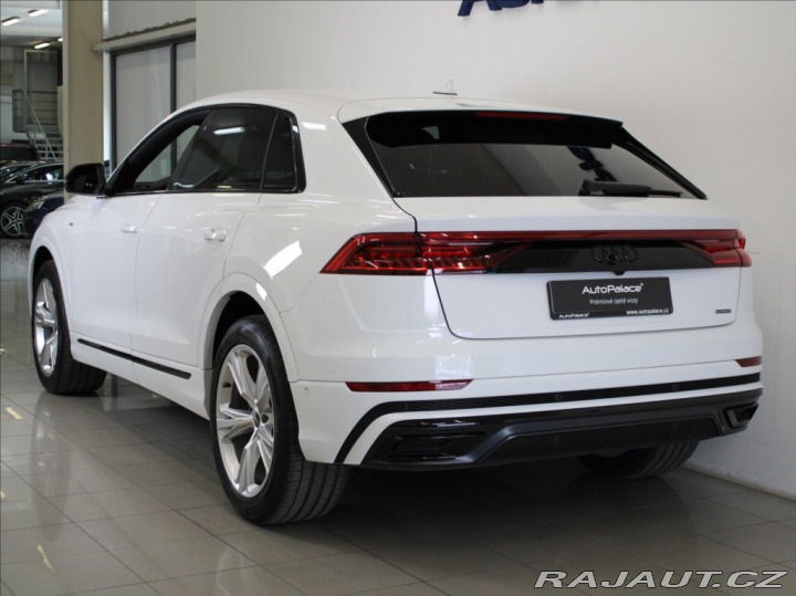 Audi Q8 3,0 55TFSi S-Line AKČNÍ C 2023