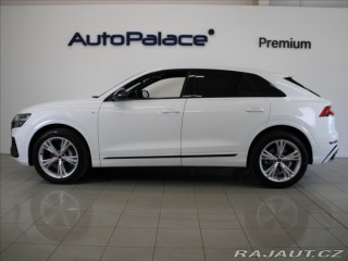 Audi Q8 3,0 55TFSi S-Line AKČNÍ C 2023