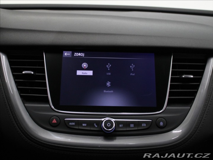 Opel Grandland X 1,2 Turbo 96Kw AT TAŽNÉ Z 2018