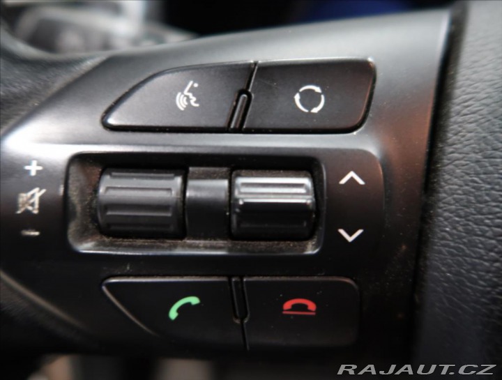 Kia Sorento 2,2 CRDi 4x4 147 kW AUT 2015