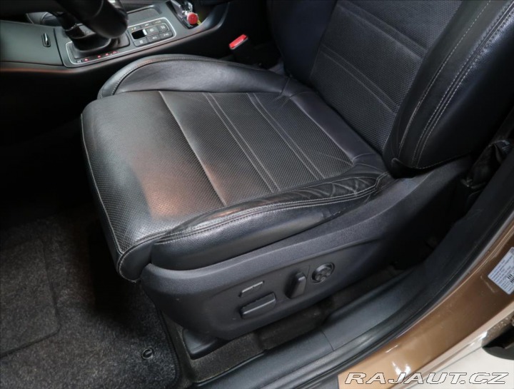 Kia Sorento 2,2 CRDi 4x4 147 kW AUT 2015