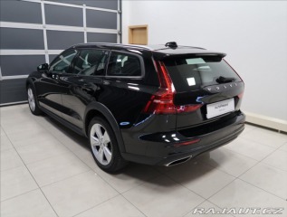 Volvo V60 2,0 D4 AWD AUT CROSS COUN 2019