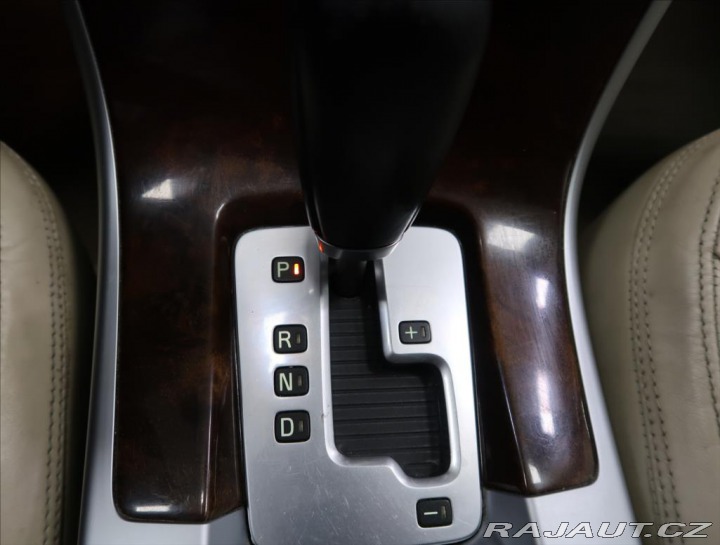 Volvo XC60 2,4 D5 Summum AWD AUT 2011