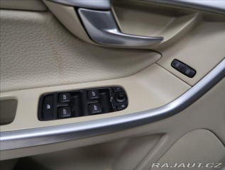 Volvo XC60 2,4 D5 Summum AWD AUT 2011