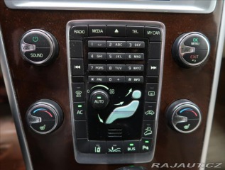 Volvo XC60 2,4 D5 Summum AWD AUT 2011