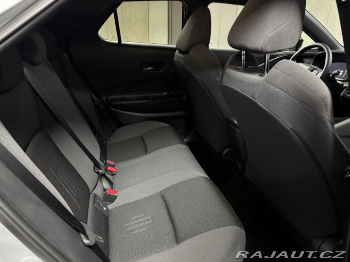 Toyota C-HR Style 1.8 Hybrid 90kW E-C 2025